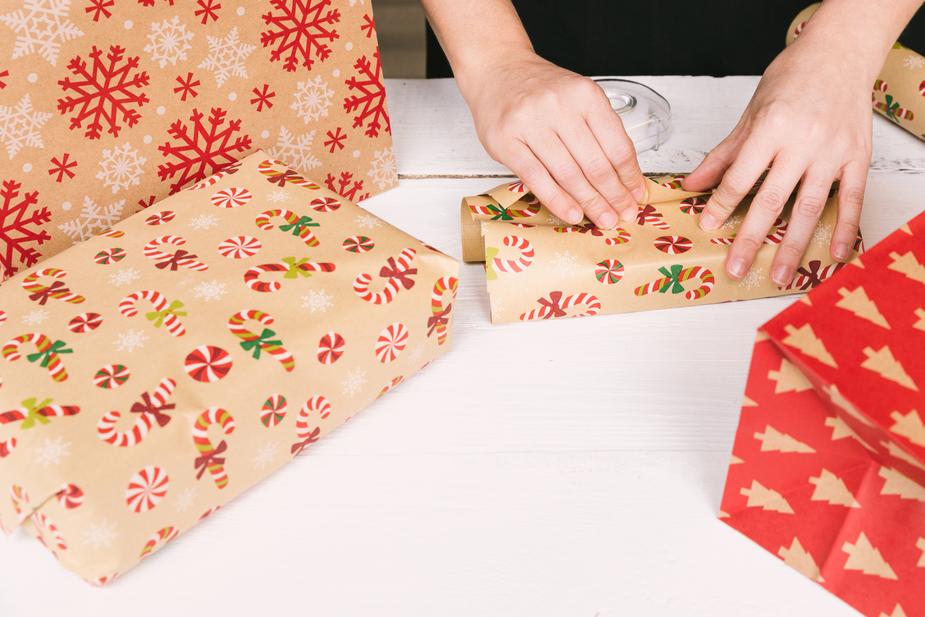 Gift Wrapping - Holy Heroes
